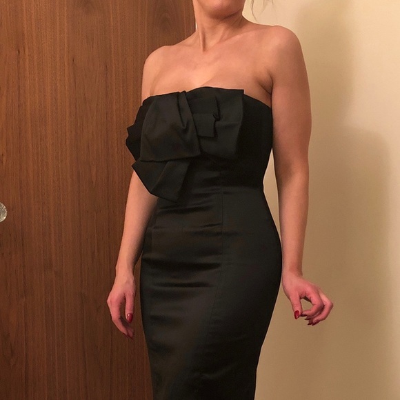 Karen Millen Black Satin Bow Strapless Mini Dress